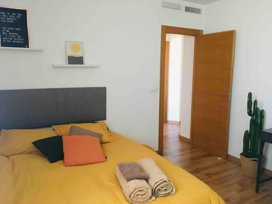 Luminoso Atico Con Terraza, Vistas Y Gym Lejlighed Sagunto Eksteriør billede
