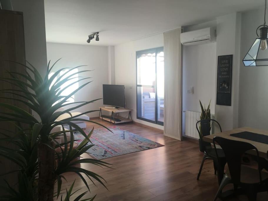 Luminoso Atico Con Terraza, Vistas Y Gym Lejlighed Sagunto Eksteriør billede